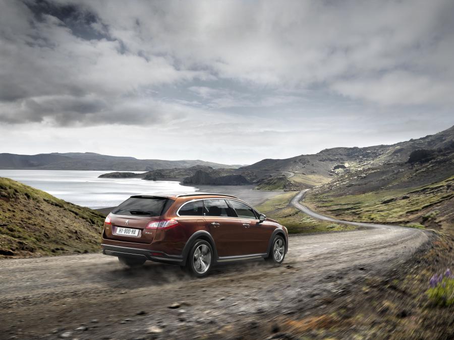  Peugeot 508 RXH 2012 года  (фото 37 из 93)